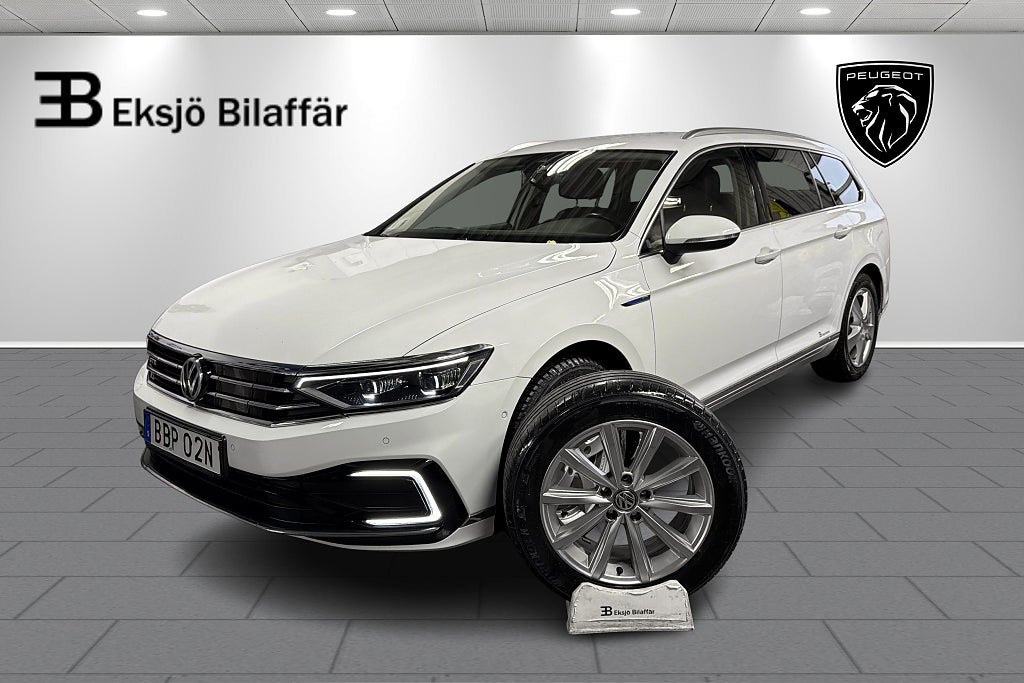 Volkswagen Passat Sportscombi GTE 1.4 TSI Led /Drag/Värmare/Ränta 3,99%