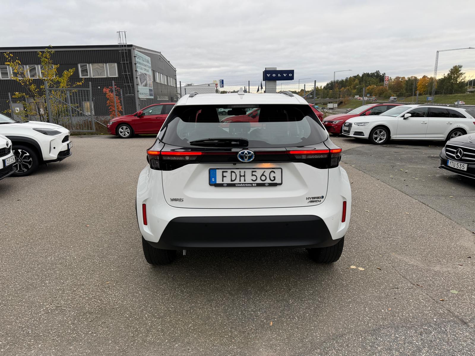 Toyota Yaris Cross 1.5 Hybrid 116 2023, bild 4/10