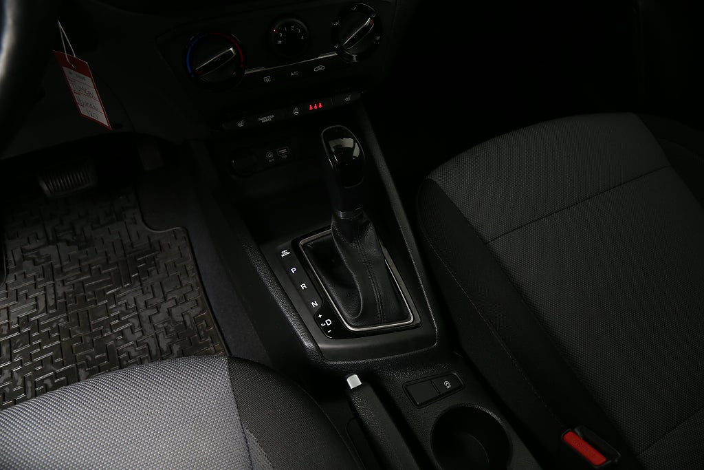 Hyundai i20 1,0 T-GDI 100hk Limited Edition Automat Nyservad