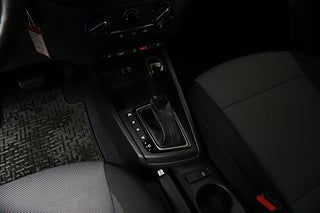 Halvkombi Hyundai i20 14 av 24