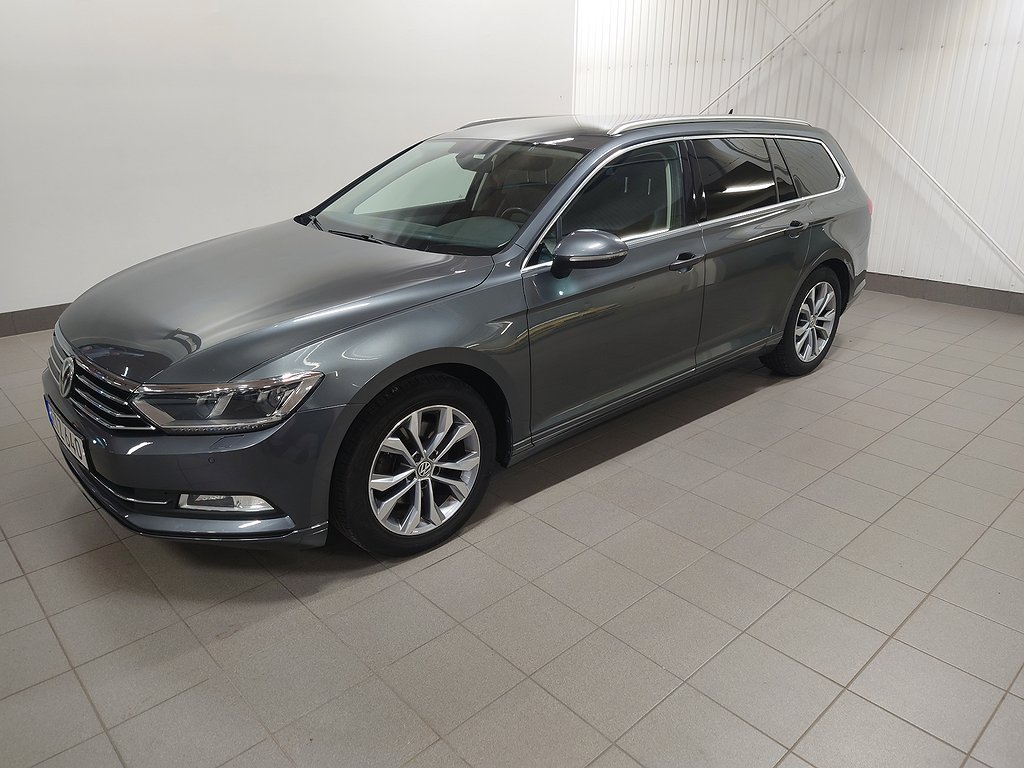 Volkswagen Passat SC 2.0 TDI BMT Drag Värmare Läder Kamera