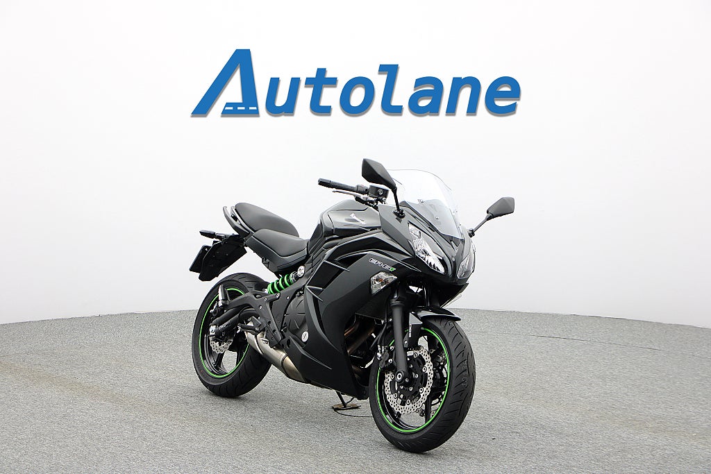 Kawasaki Ninja ER-6f *Endast 241Mil! Nyservad Nya däck