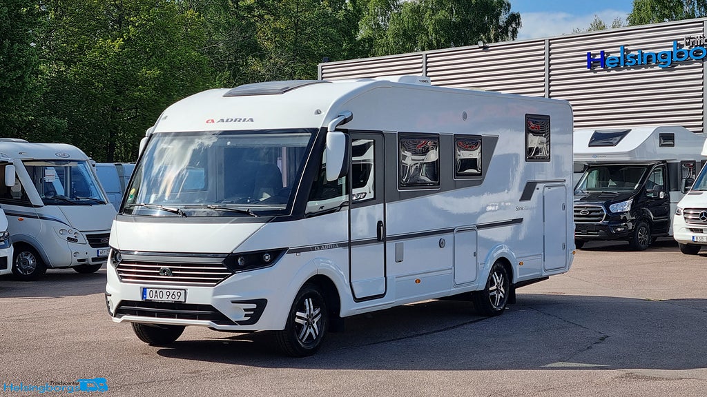 Adria Sonic 700 SL PLUS * RÄNTEKAMPANJ 4.95% * AC * Solceller * Markis