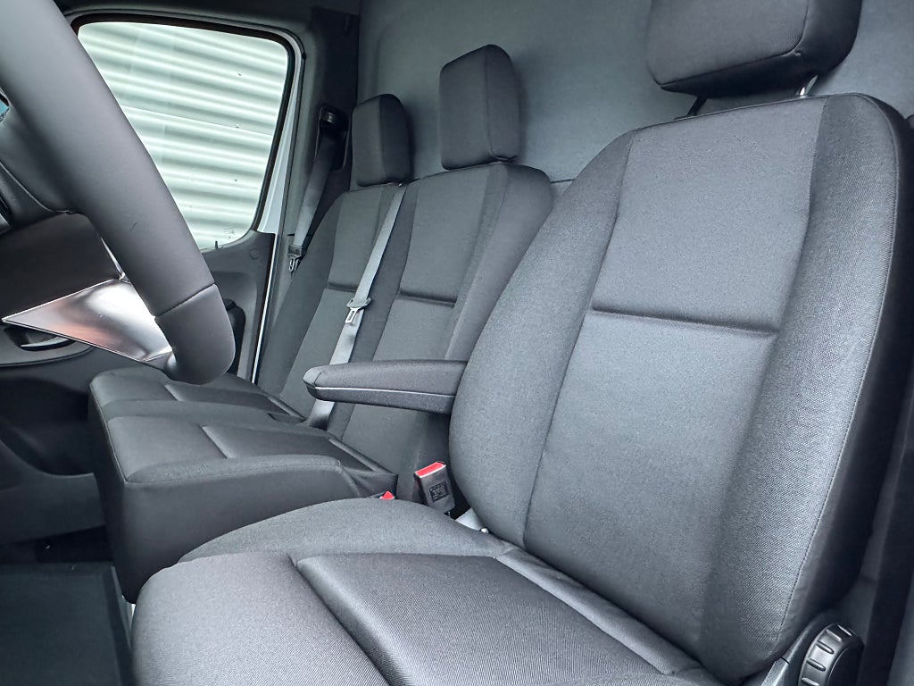 Mercedes-Benz Sprinter eSprinter 320 Skåp A2 SELECT 81 kWh - bild 6