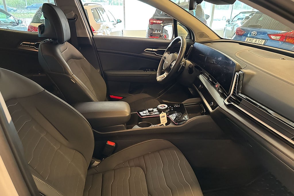 Kia Sportage PHEV Advance AWD Drag V-hjul Bränslevärmare Nyservad miniatyr 14