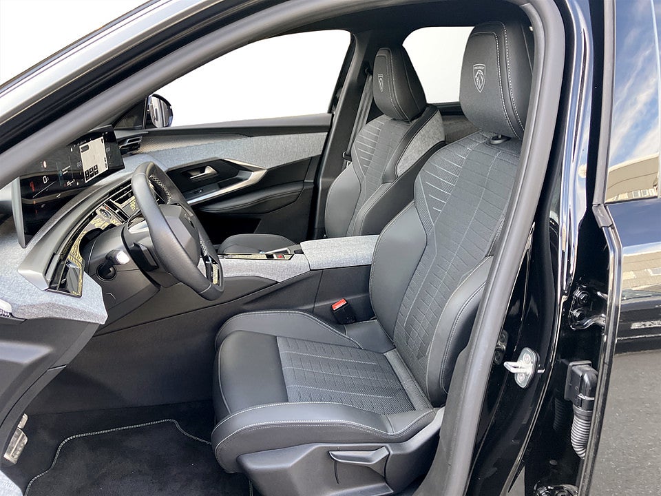 Bild på Peugeot 5008 GT Hybrid 145hk Aut 7-SITS B-KAMERA NAVI