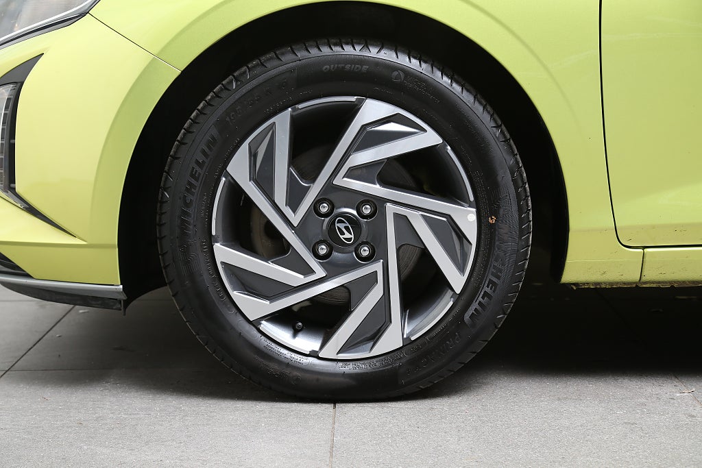 Hyundai i20 1,0 T-GDi 7DCT 100hk MHEV Essential