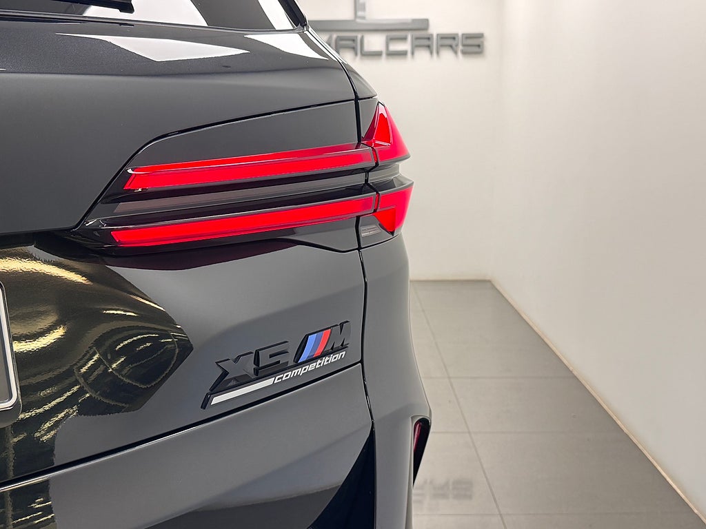 BMW X5 M Competition Sky-Lounge 625HK Svensksåld SE SPEC* bild 18