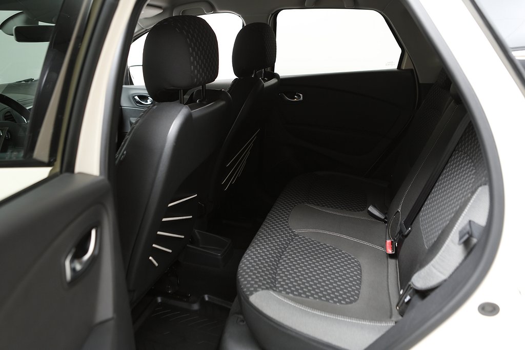 Renault Captur 1,2 TCe EDC Aut Navi Backkamera 2018