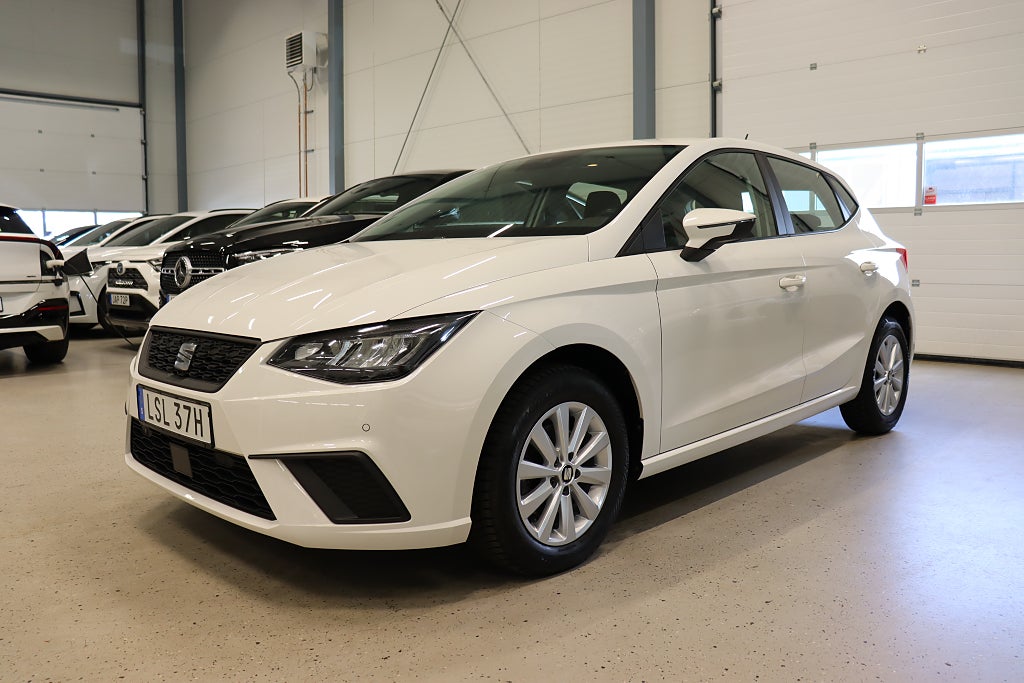 Seat Ibiza 1.0 TSI Comfort P-Sensorer Apple/Android 1-Ägare 110hk
