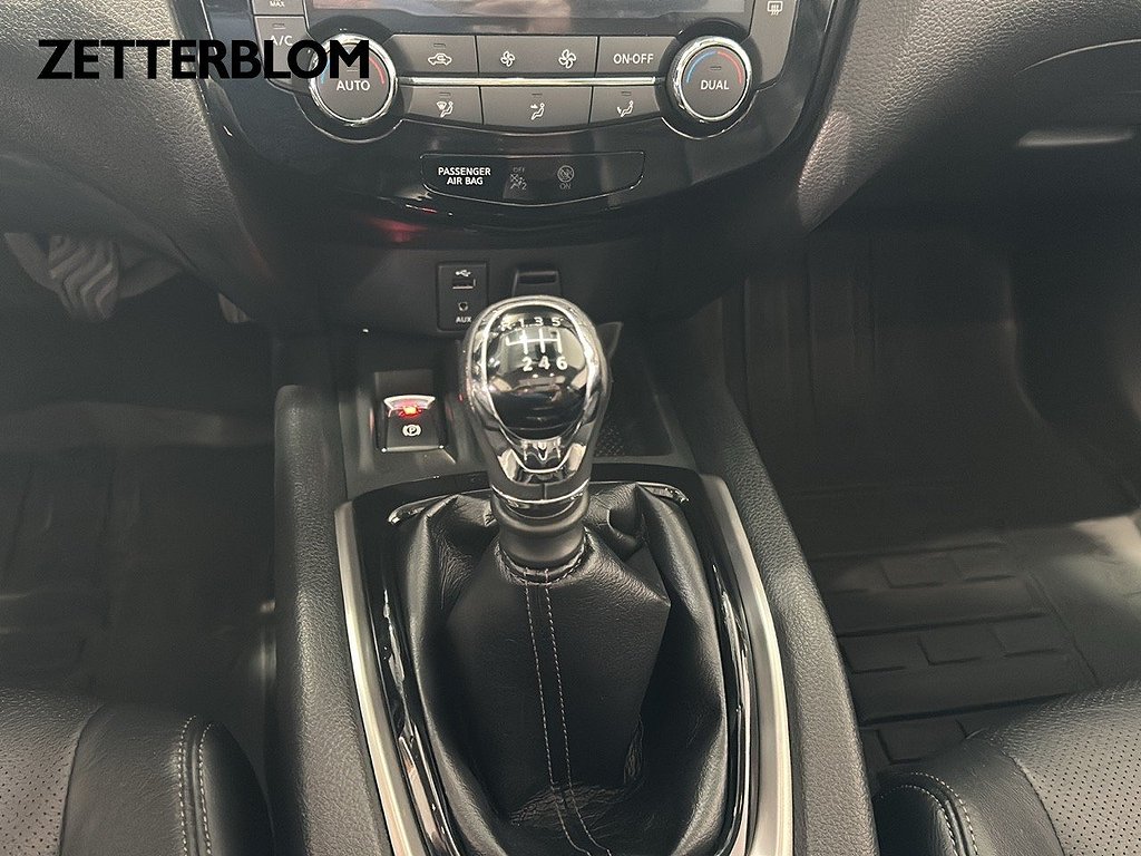 SUV Nissan X-Trail 14 av 18