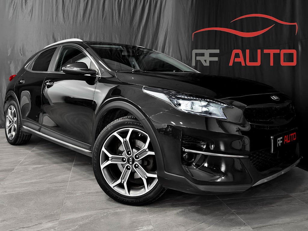 Kia Xceed Plug-in Hybrid DCT Advance Cockpit CarPlay 141hk