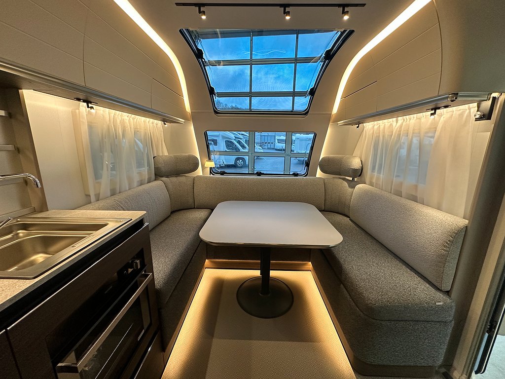 Adria Alpina 613 UT *KAMPANJPRISER* - Adria