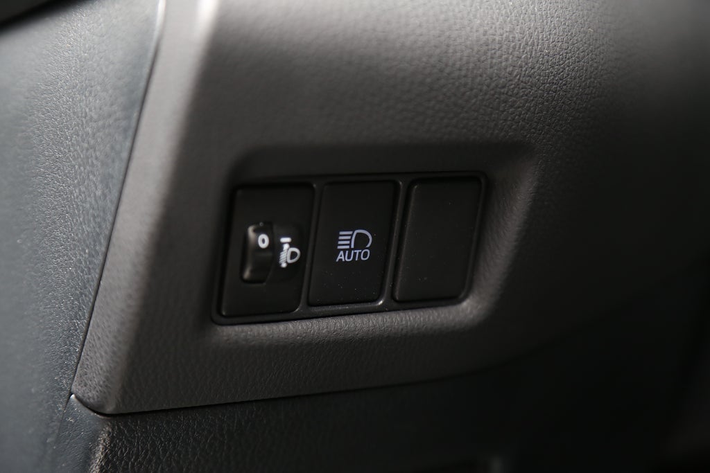 Toyota C-HR 1,8 Hybrid X-Edition 122hk Aut Navi 2023