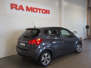 Halvkombi Kia Venga 6 av 19