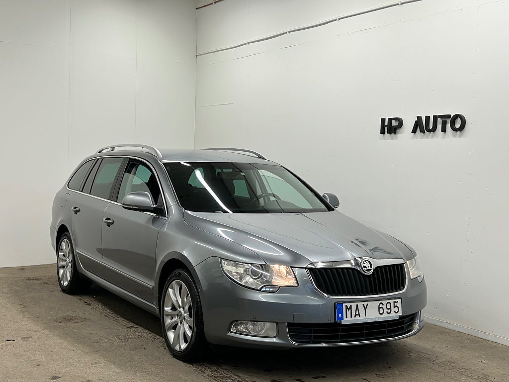 Skoda Superb 2.0TDI 140hk Elegance Drag Navi M-värm S&V hjul