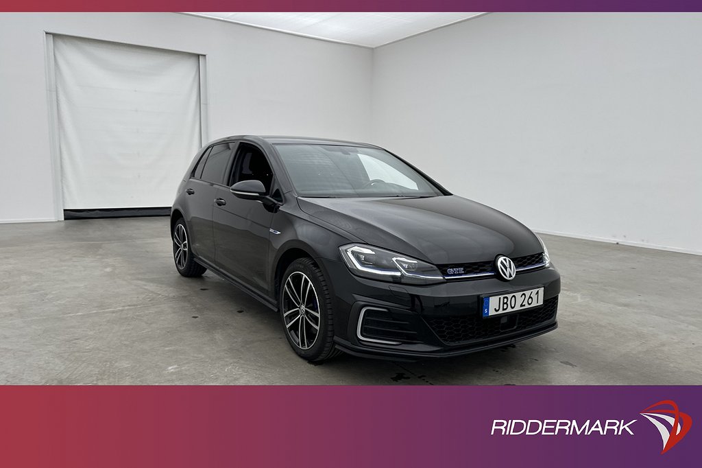 Volkswagen Golf GTE 204hk P-Värmare Cockpit Sensorer CarPlay