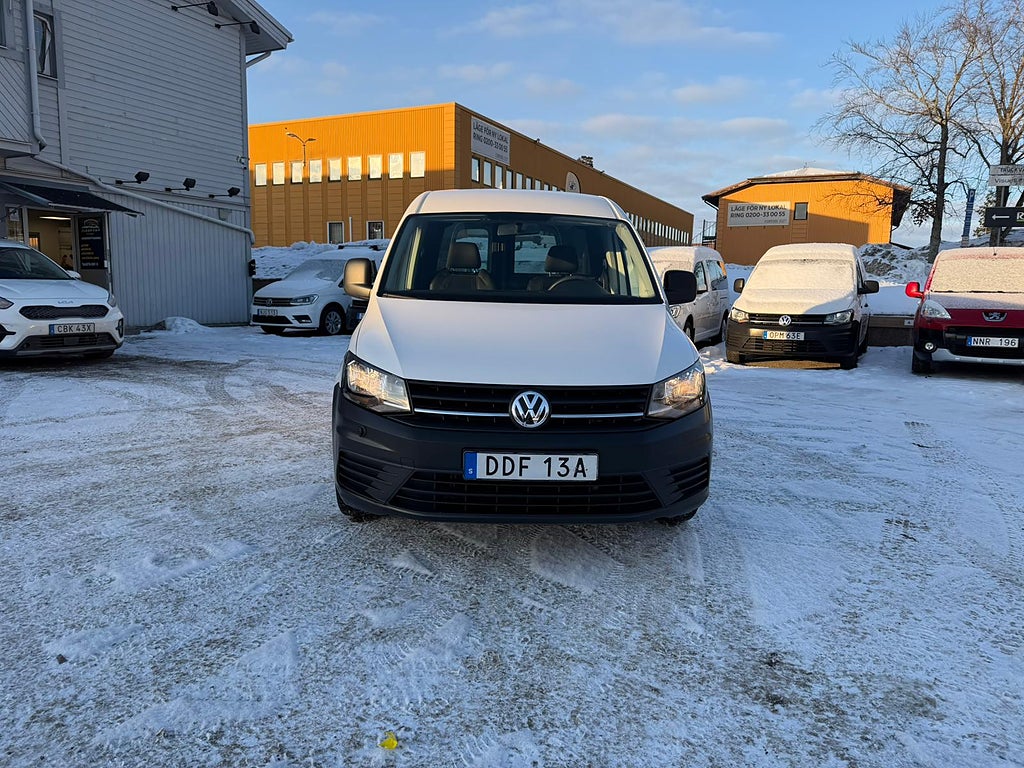 Volkswagen Caddy Maxi VAN 2.0 TDI BMT EURO 6 Aut Drag Värmare V-HJUL / Moms