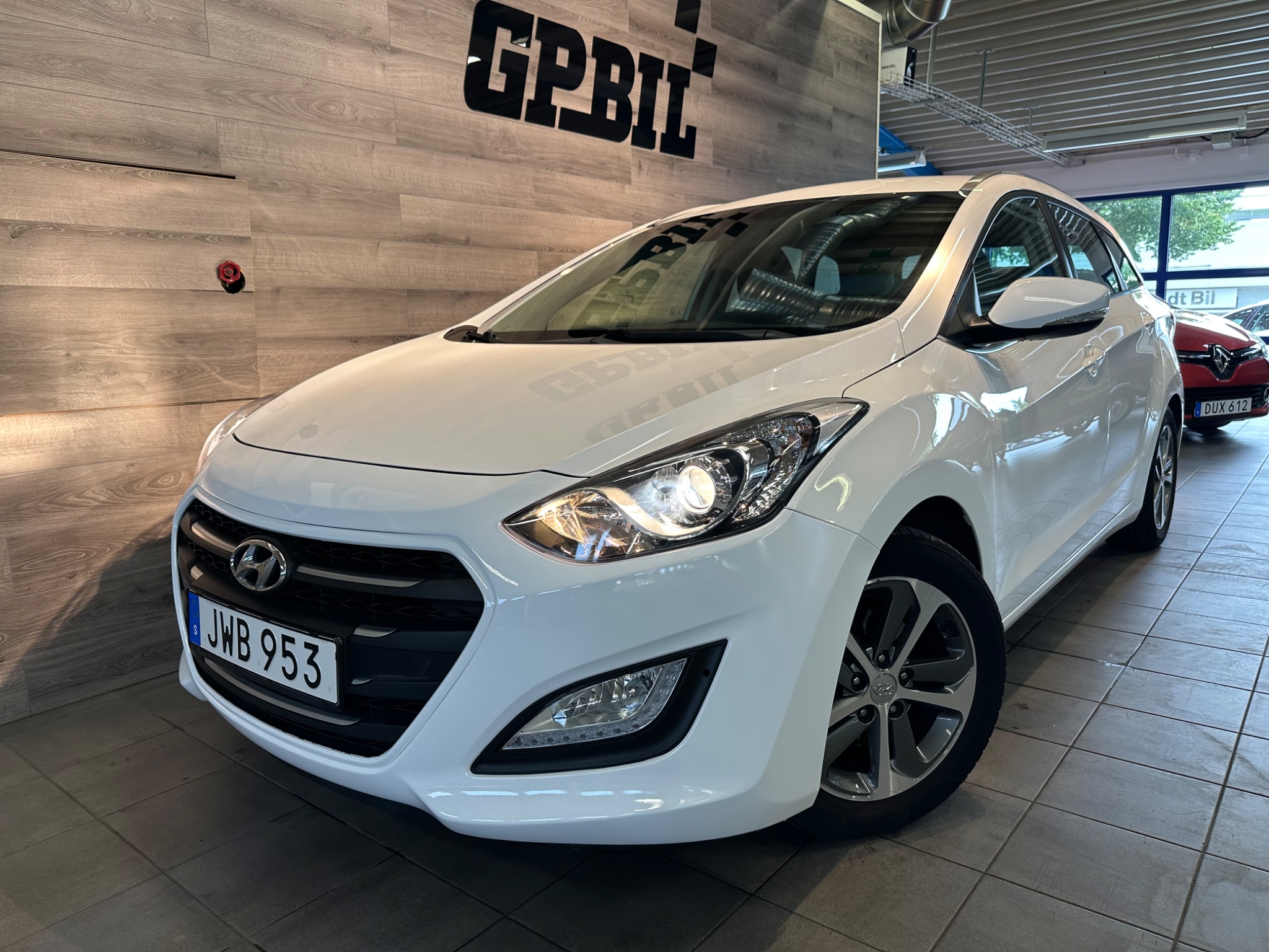 Hyundai i30 Kombi 1.6 GDI Comfort 2017, bild 4/55