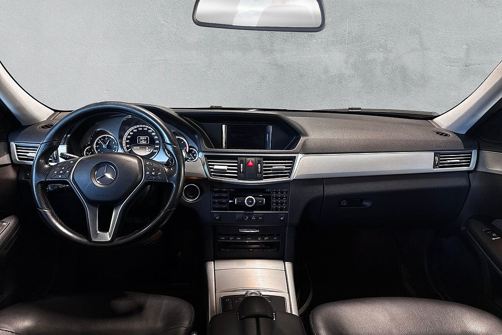 Mercedes-Benz E 220 CDI BlueEFFICIENCY Plus Avantgarde AMG Välservad