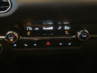 Mazda CX-30 2.0 SKYACTIV-X AWD Kamera/Psens/AdaptivFart/BOSE