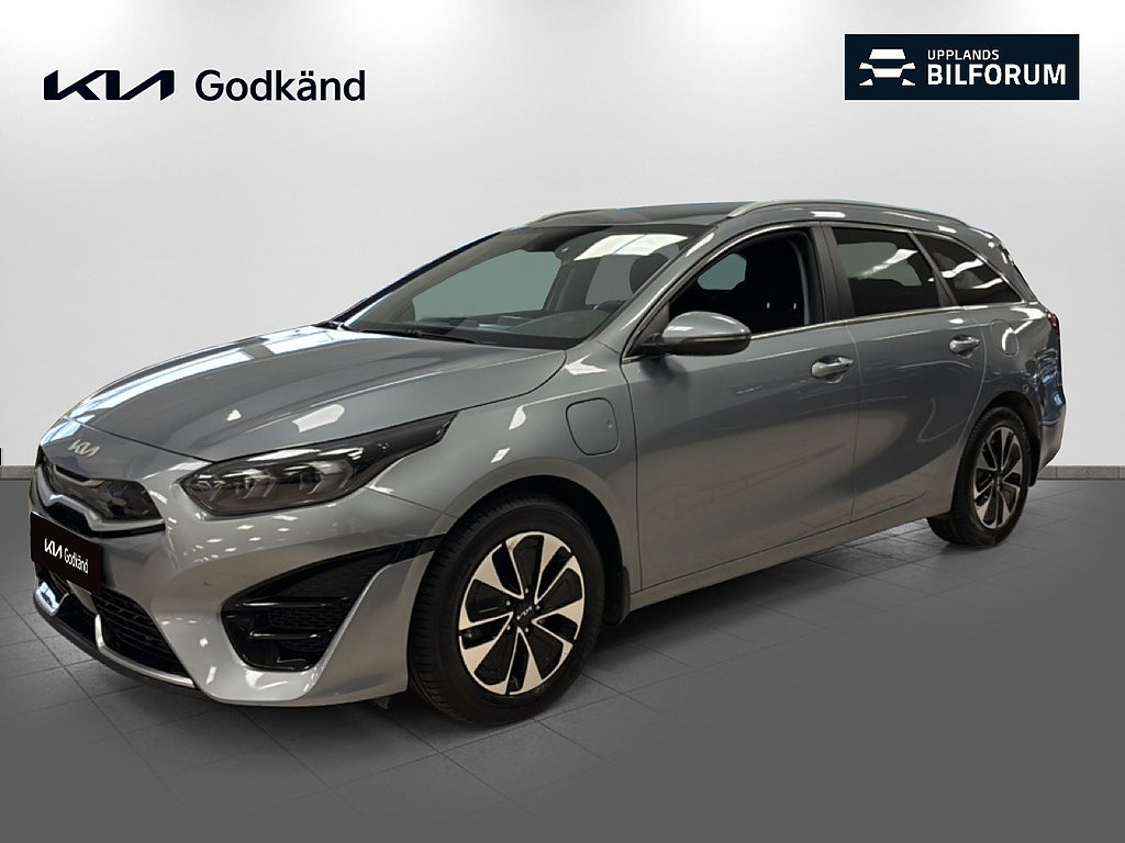 Kia Ceed SW Plug-in Hybrid Action