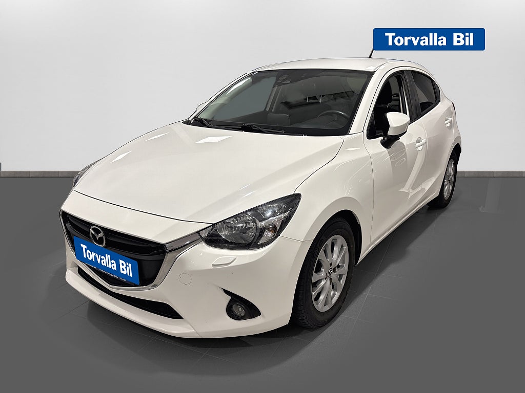 Mazda 2 90HK Vision  Vinterhjul M värmare Navi