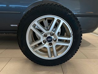 Ford Mondeo Kombi 2.0 Futura 145hk/Drag/MoK-värmare/SoV-hjul