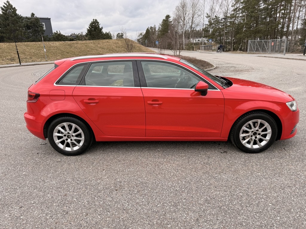 Audi A3 2014, photo 6/40