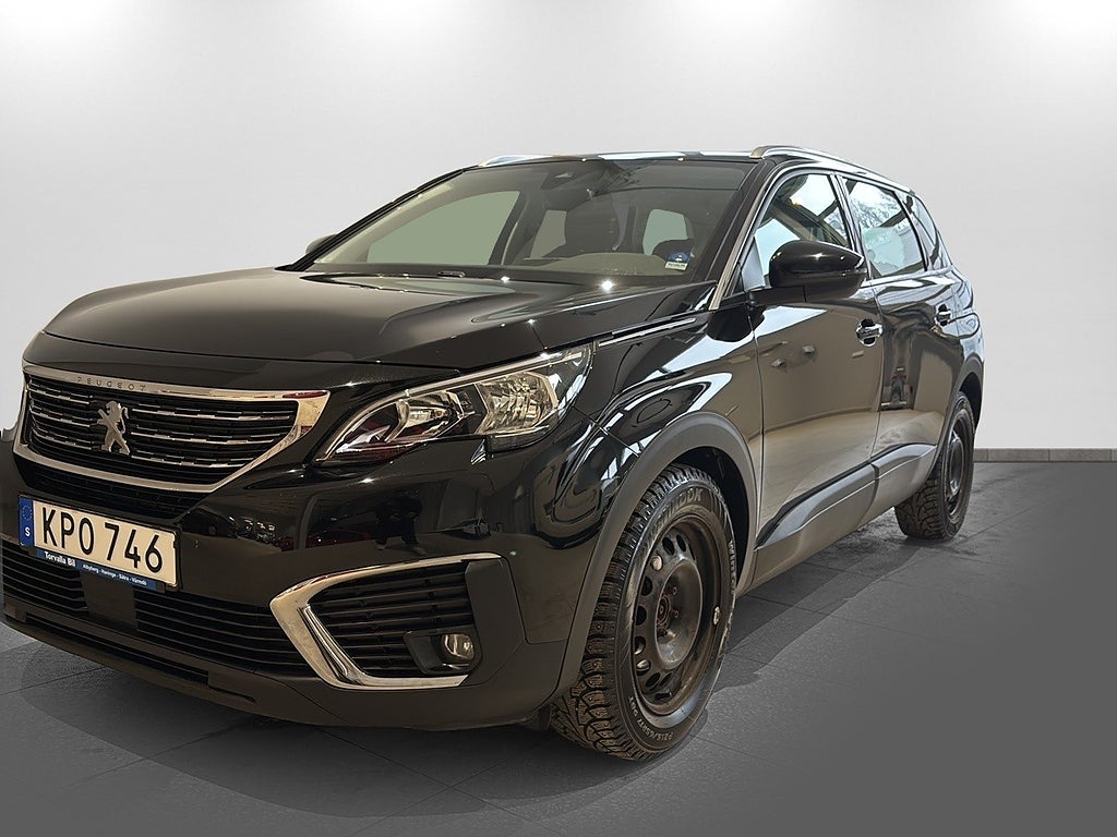 Peugeot 5008 1.2 PureTech 7-Sits Kamremsbytt, V-hjul, 3,99% ränta