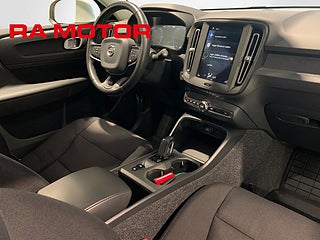 SUV Volvo XC40 10 av 23