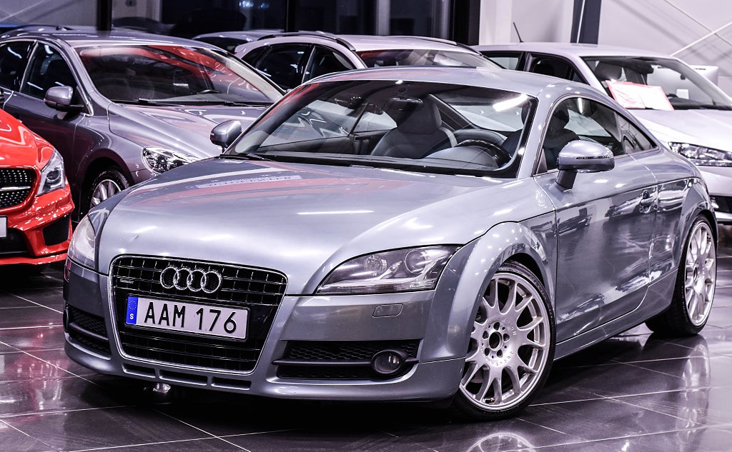 Audi Quattro TT Coupé 3.2 V6 Quattro Manuell|BBS|Nybesiktad