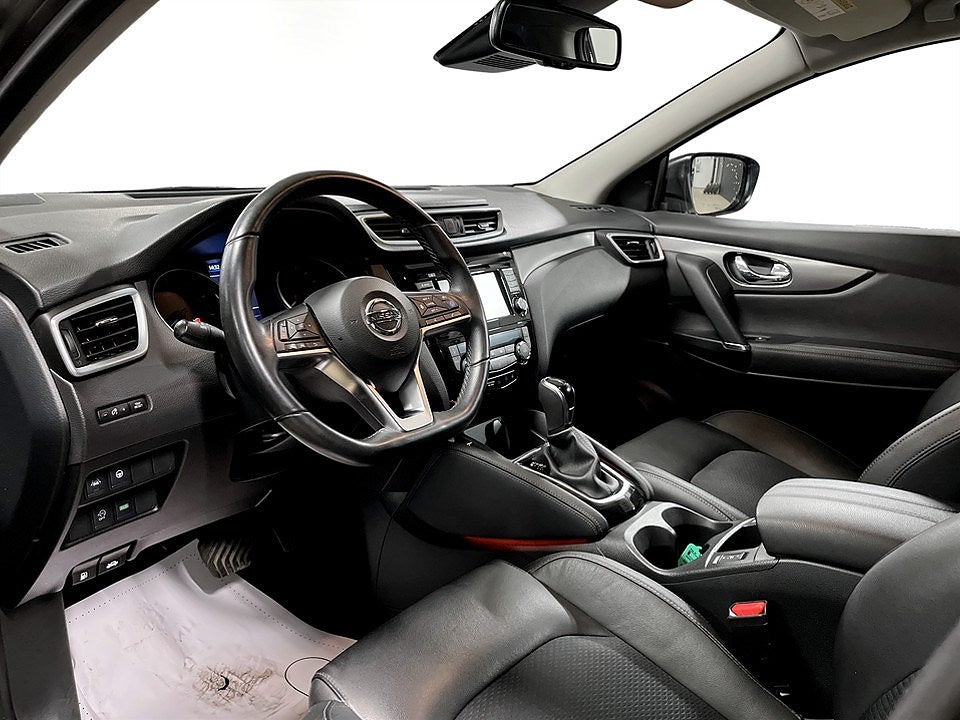 Bild på Nissan Qashqai Acenta 1.3 DIG-T 160hk Aut - B-KAMERA, CARPLAY