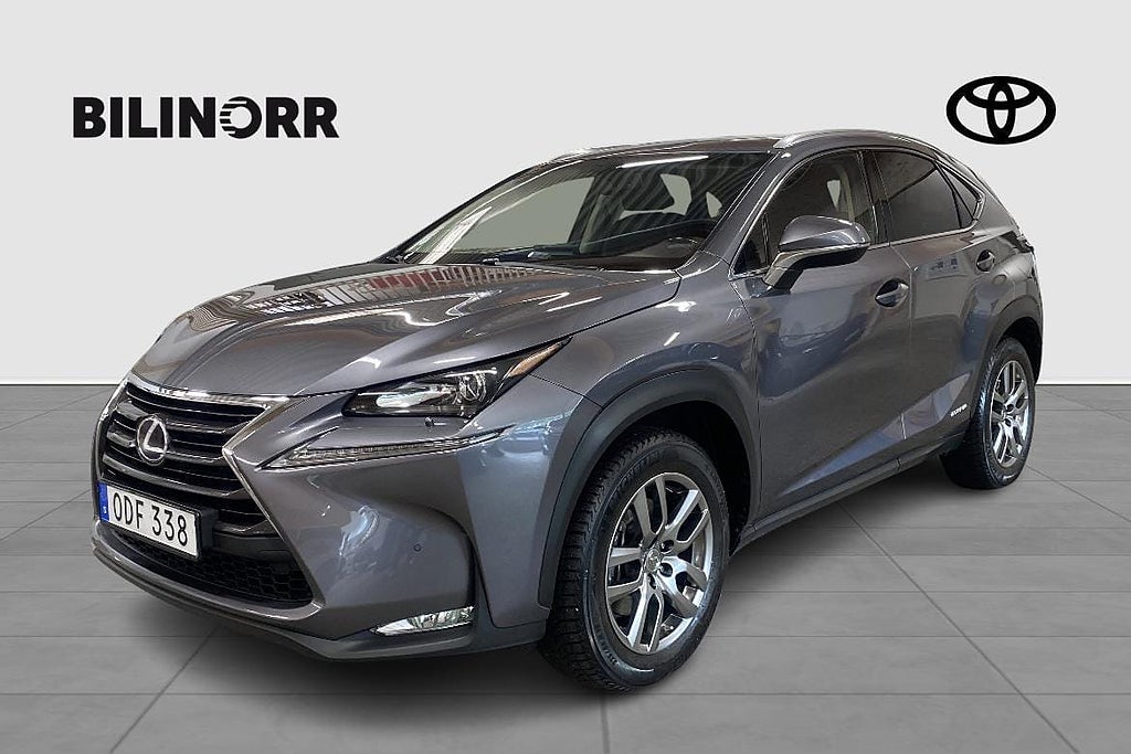Lexus NX300h AWD Dragkrok Vinterhjul