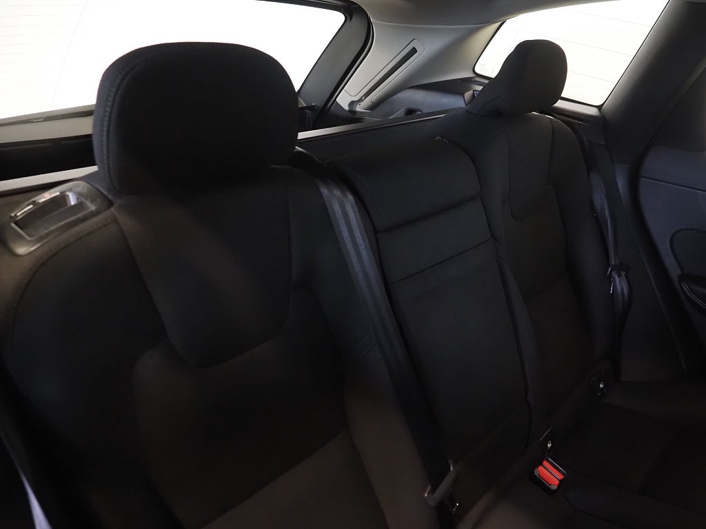 Volvo XC60 D4 AWD Geartronic 190hk Momentum Drag D-Värm 2019