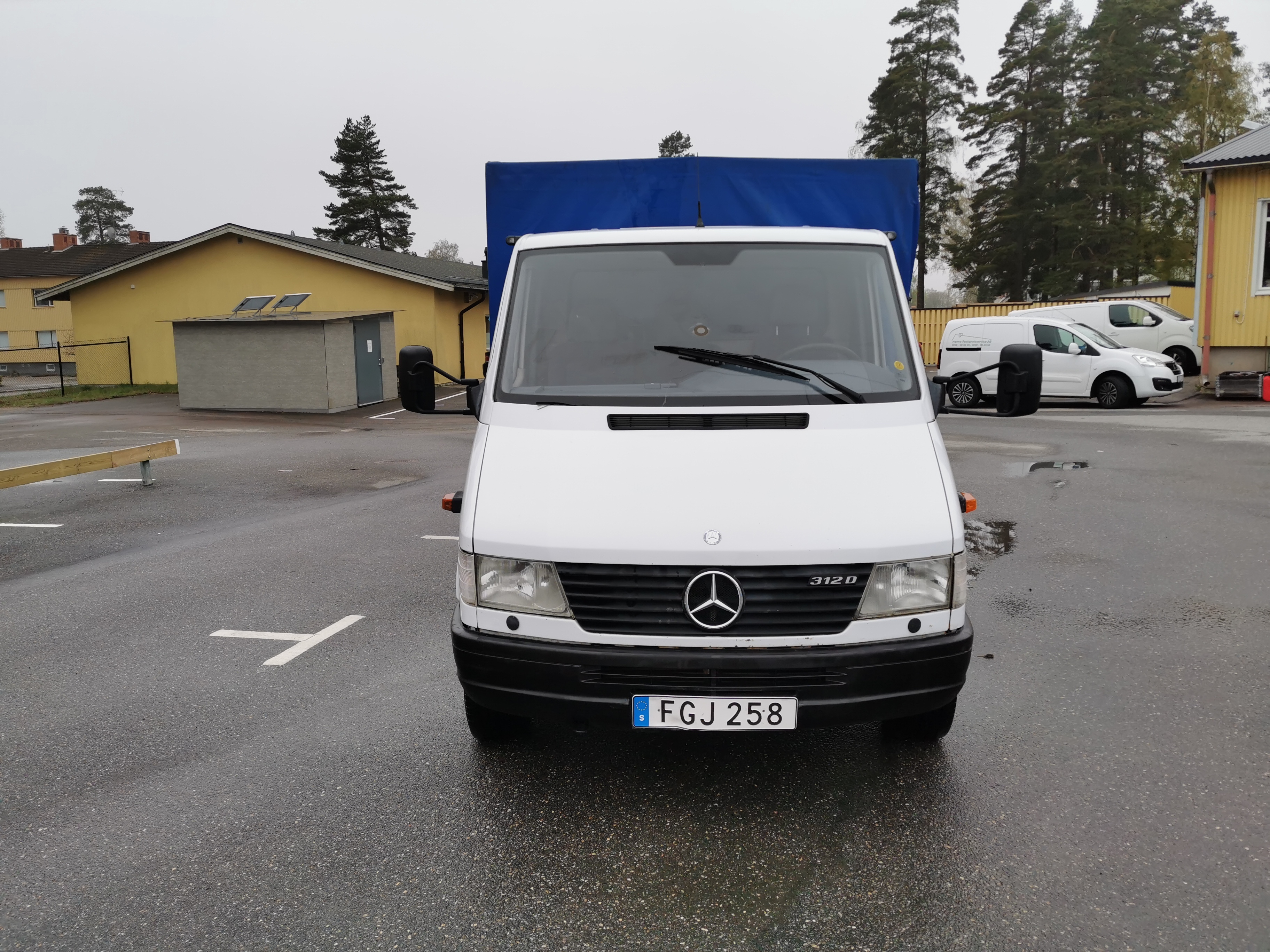 Mercedes-Benz Sprinter 1999, photo 2/28