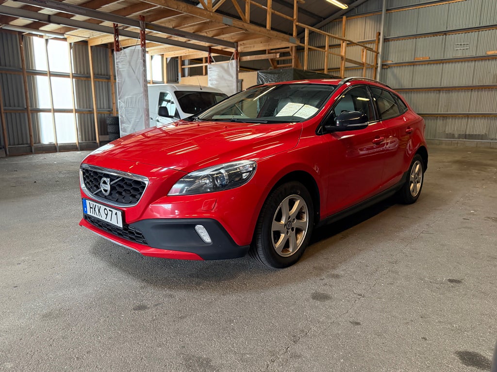 Volvo V40 Cross Country D2 Momentum Business Edition Euro 5
