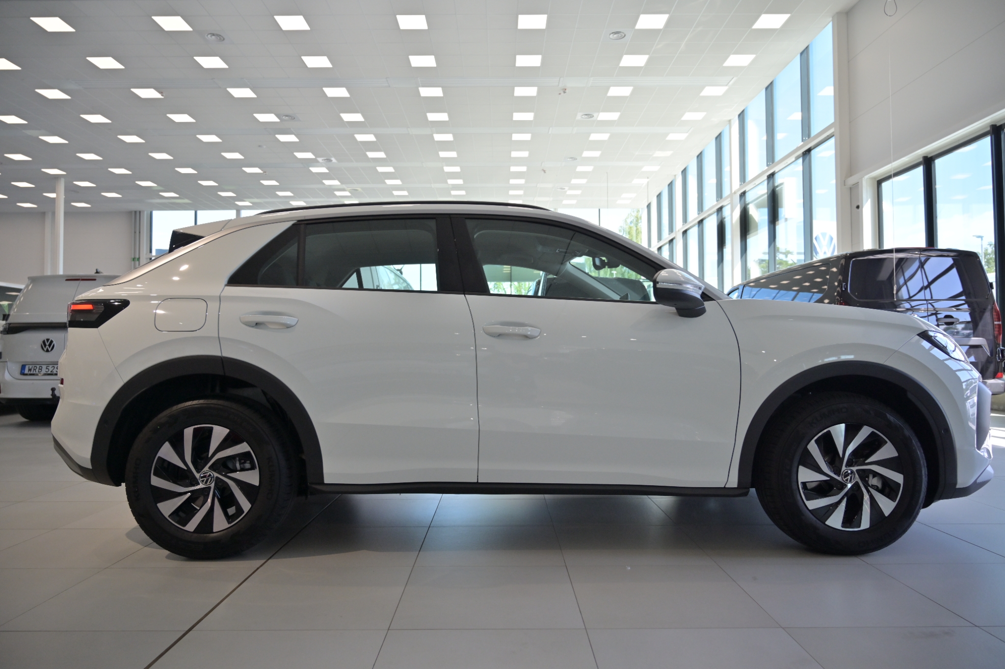 Volkswagen T-Roc 1.5 eTSI 150 hk 2027, bild 6/10