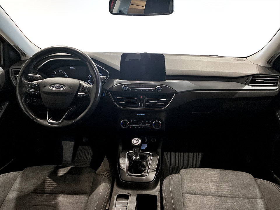 Bild på Ford Focus Active Kombi 1.0 EcoBoost 125hk B-KAMERA CARPLAY