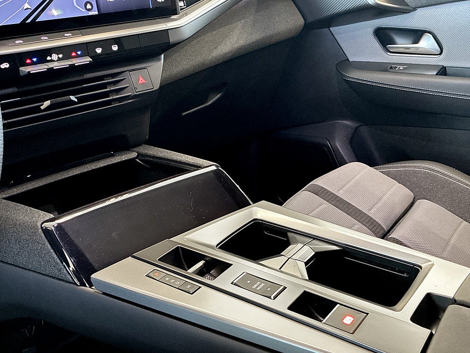 Bild på Opel Grandland GS Hybrid 145hk Aut B-KAMERA EL-BAKLUCKA