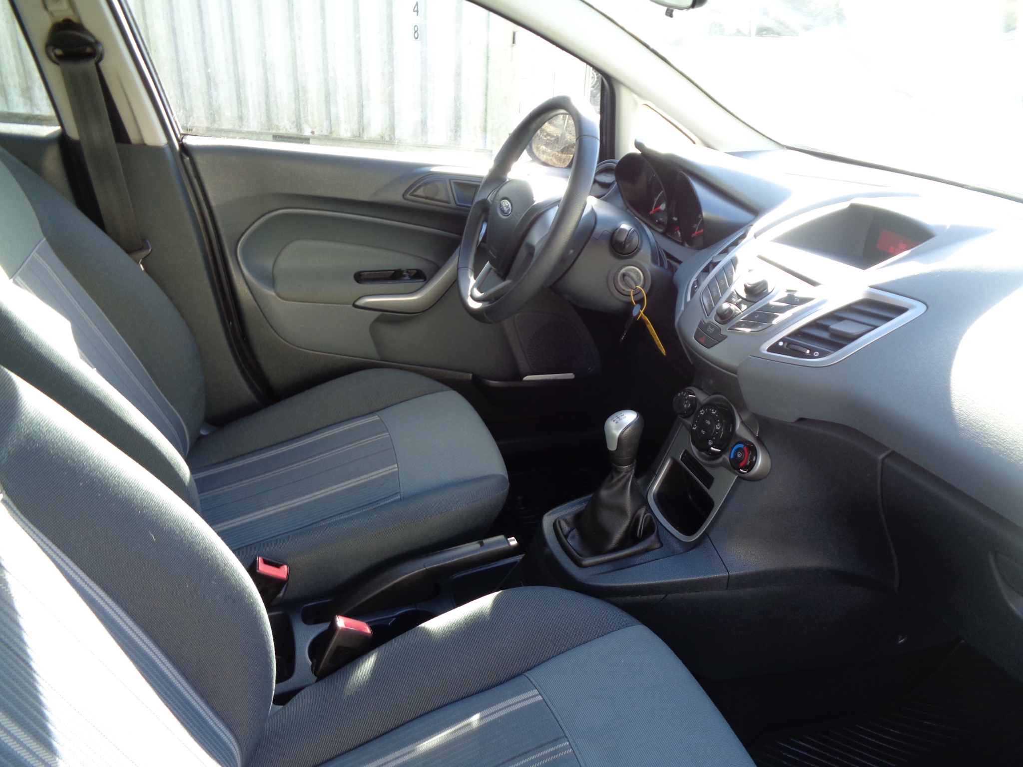 Ford Fiesta 5-dörrar 1.25 Trend Euro 5 2010, kuva 7/42