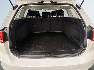 Volkswagen Passat SC 1.4 TSI DSG S&Vhjul/Kamera/Värm/Drag/Carplay/Cockpit – bild 12
