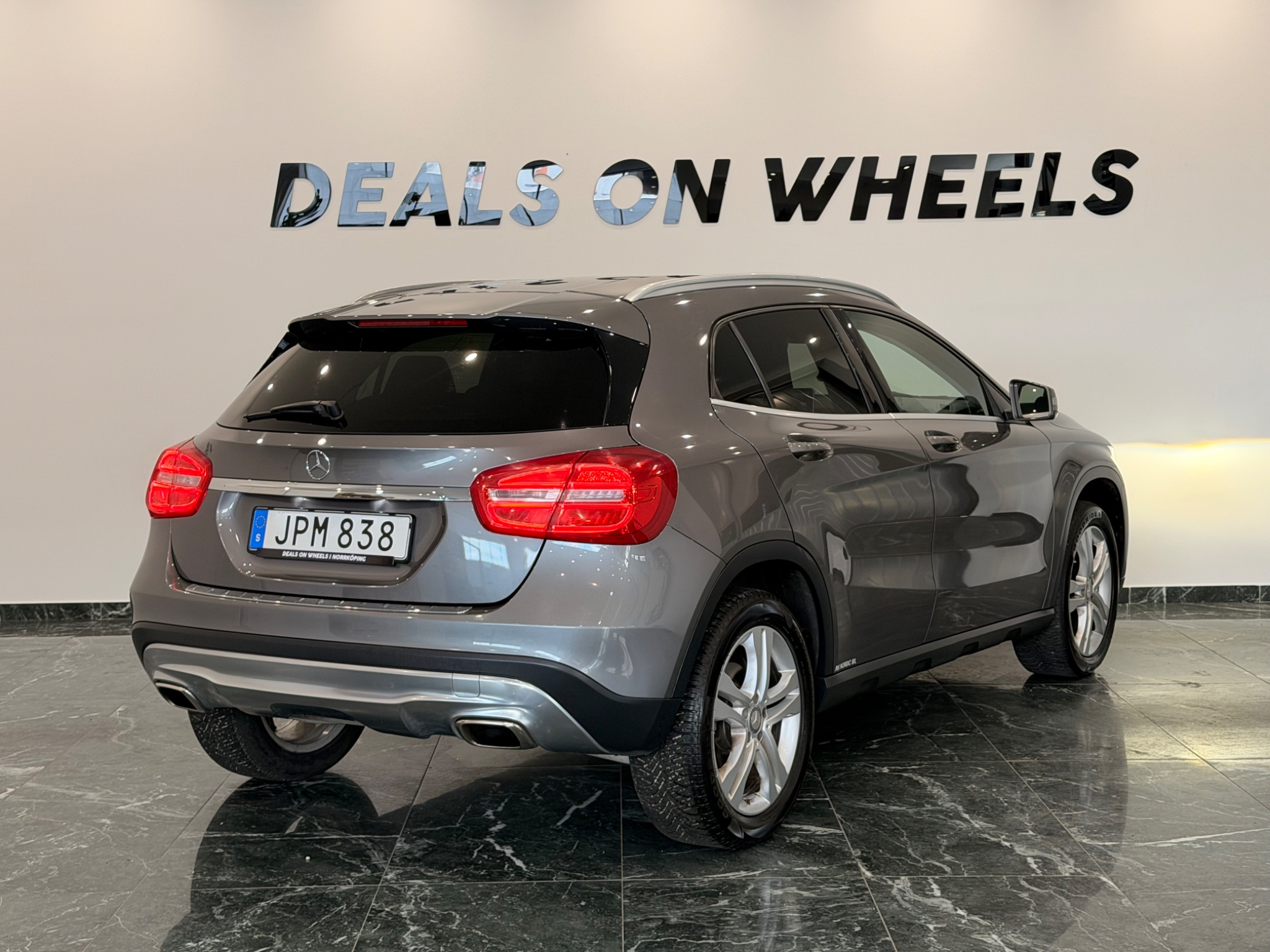 Mercedes-Benz GLA 200 7G-DCT Urban Line 2016, kuva 6/44