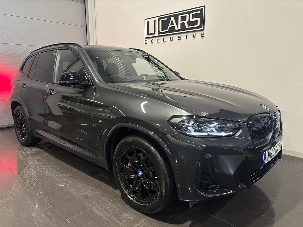 BMW iX3 M-sportpaket / Panorama / Drag / LEASBAR 