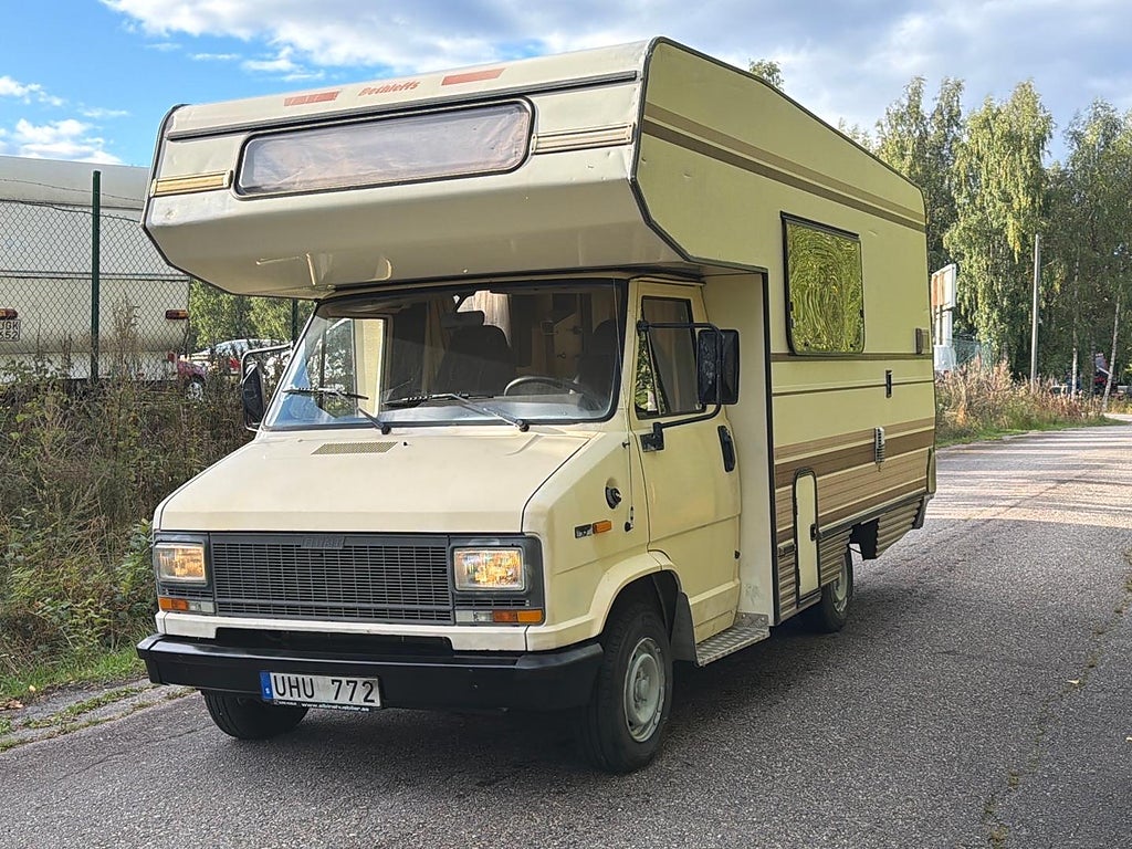Dethleffs Campervan Fiat 2.4 D 72hk