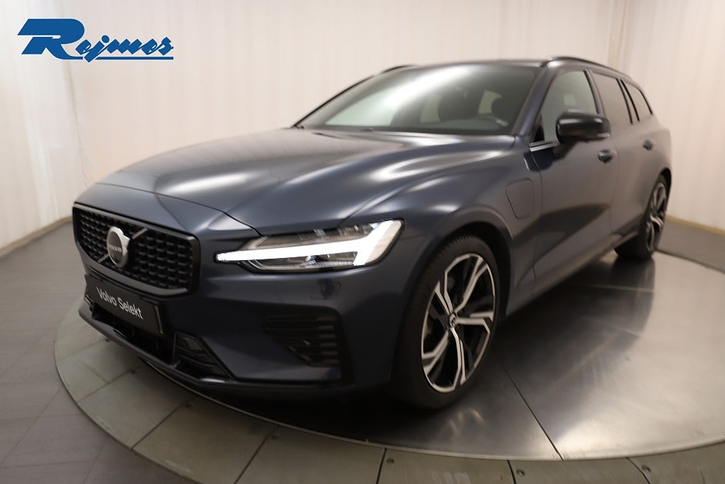 Volvo V60 T6 Plus Dark Edition