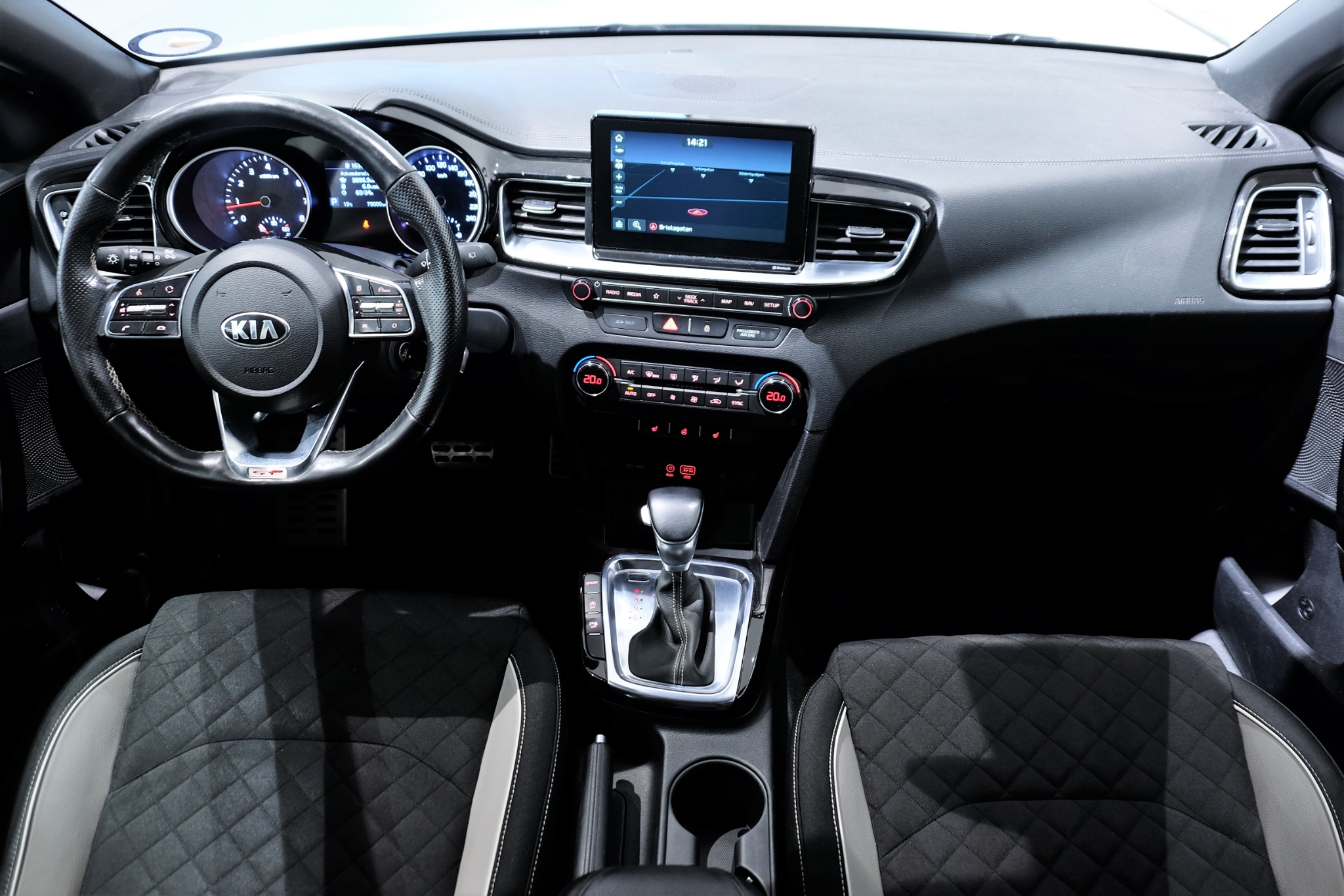 Kia Ceed 2019, bild 5/48