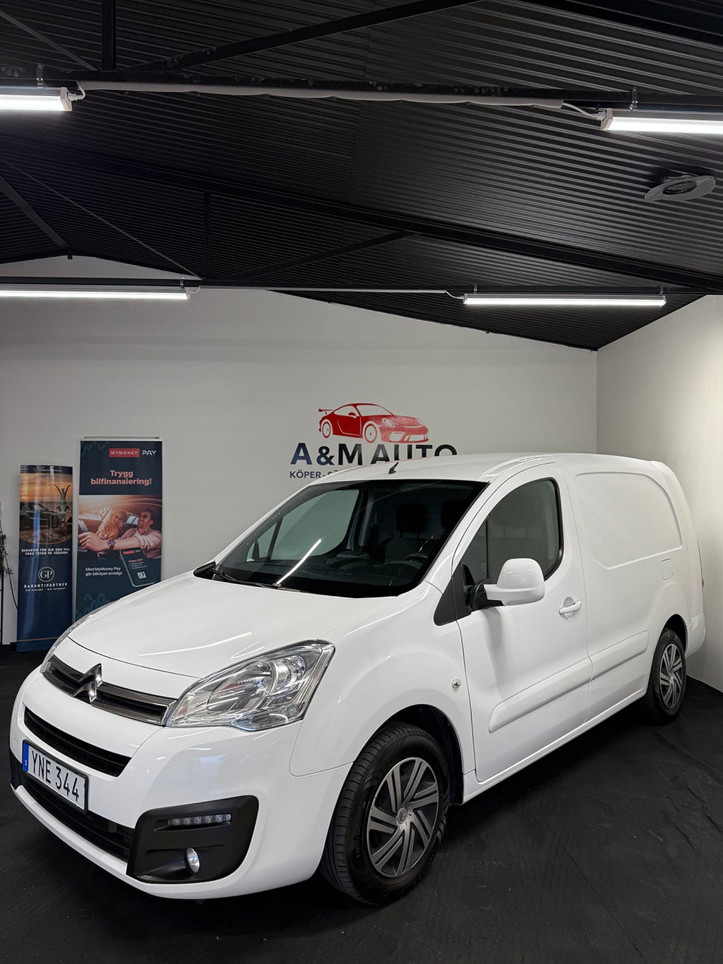 Citroën Berlingo Skåp L2 1.6 BlueHDI 100 - Automat / Drag / Sensorer