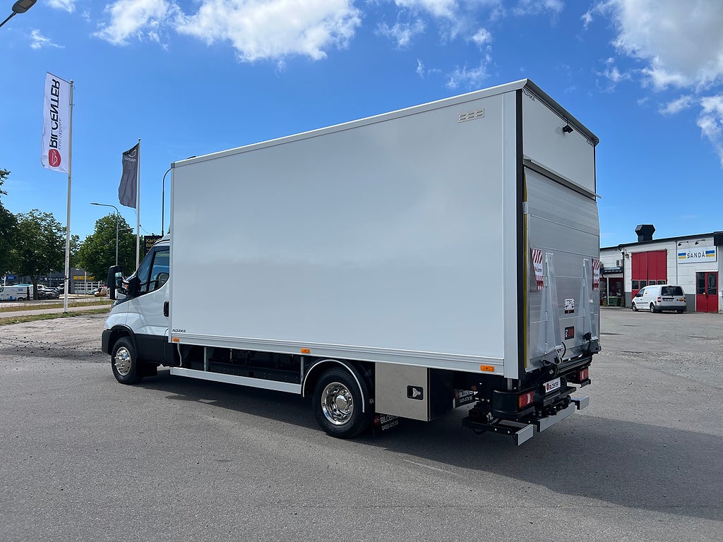 Iveco Daily 72C14E AirPro Skåpbil med Z-Lift, ELBIL