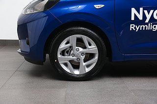 Halvkombi Hyundai i10 6 av 11